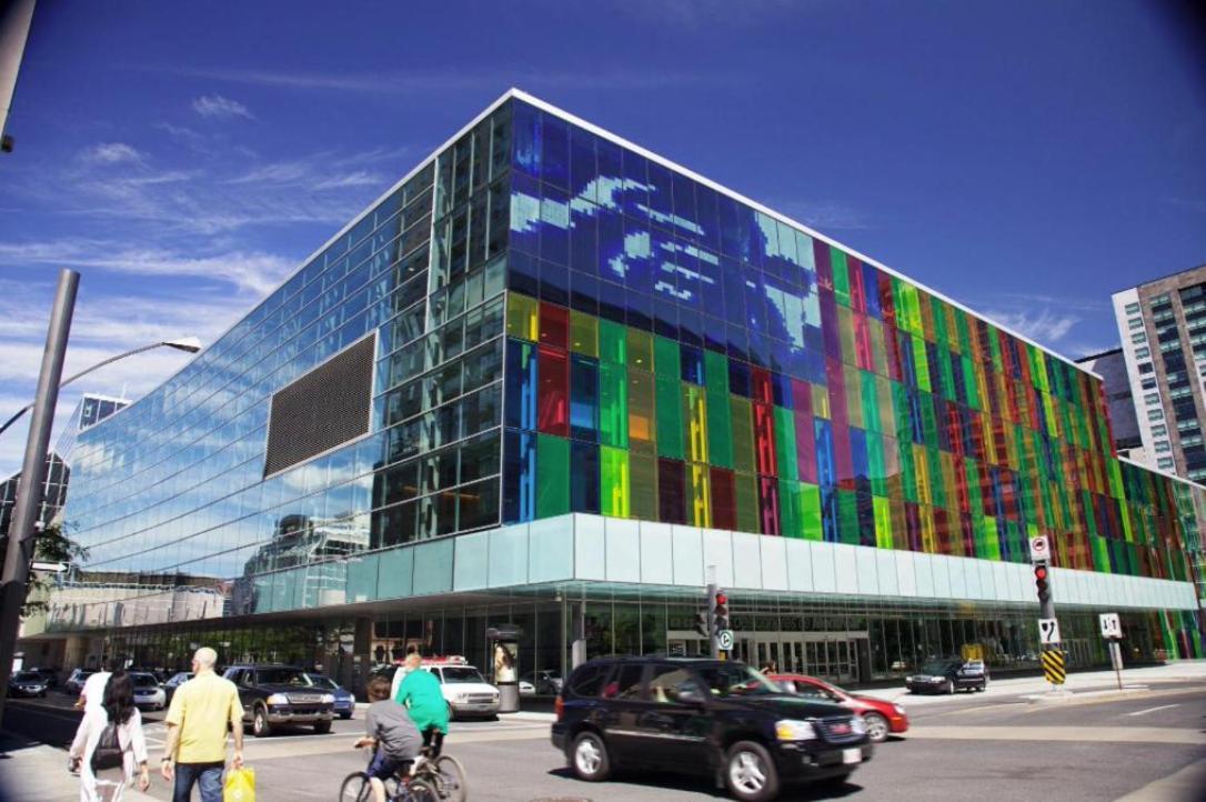 Bakan- Palais Des Congres, Convention Centre Montreal Exterior photo